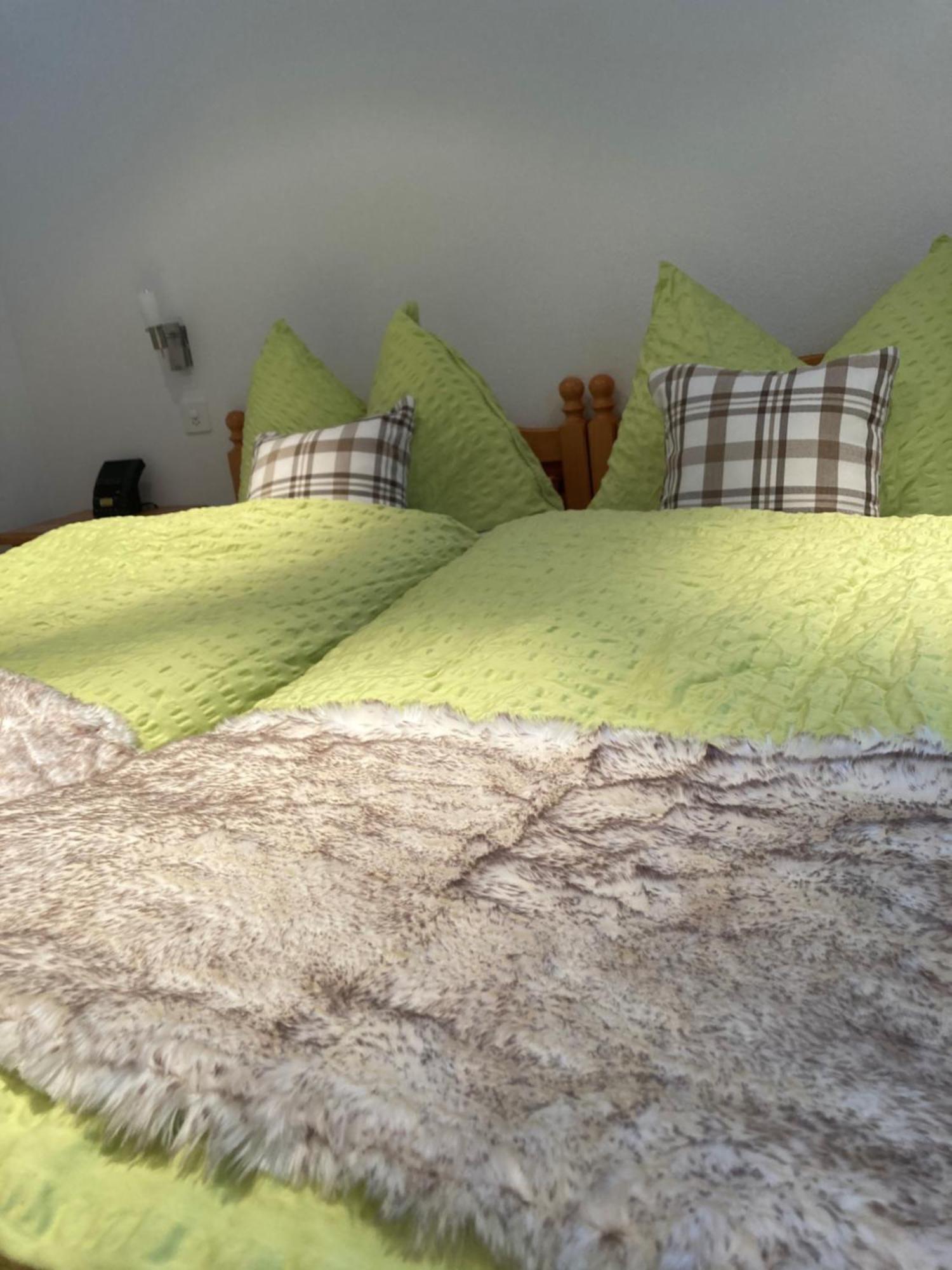 Ferienwohnung Haus Alpenperle Saas-Almagell Zimmer foto