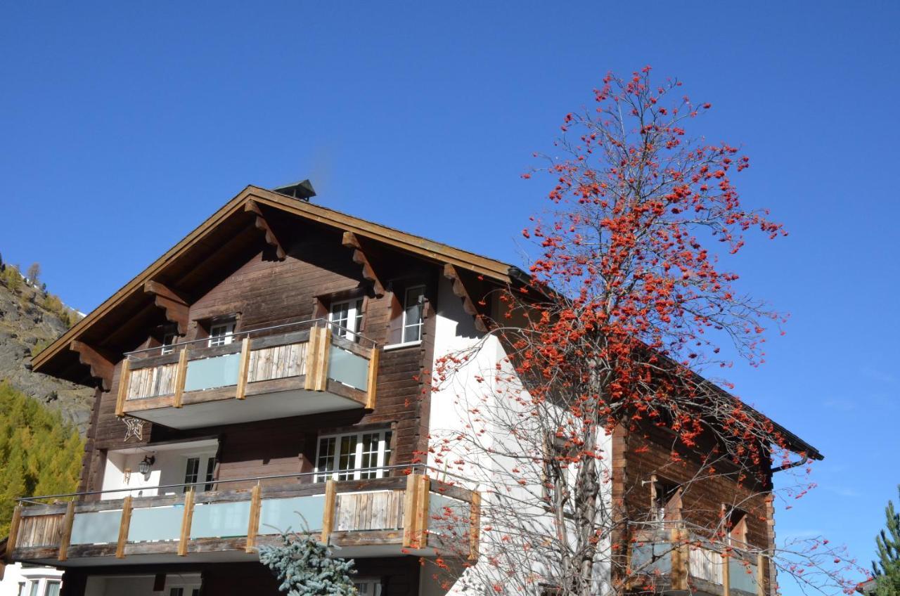 Ferienwohnung Haus Alpenperle Saas-Almagell Exterior foto